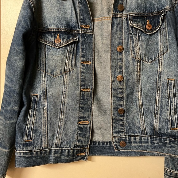 Jean jacket - Picture 2 of 3